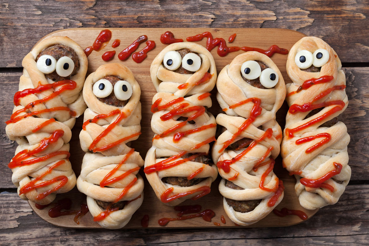 Halloween-Partysnack Mumien Hot-Dogs