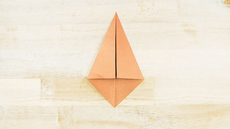 Origami-Kupfer-Sterne basteln - Schritt 1